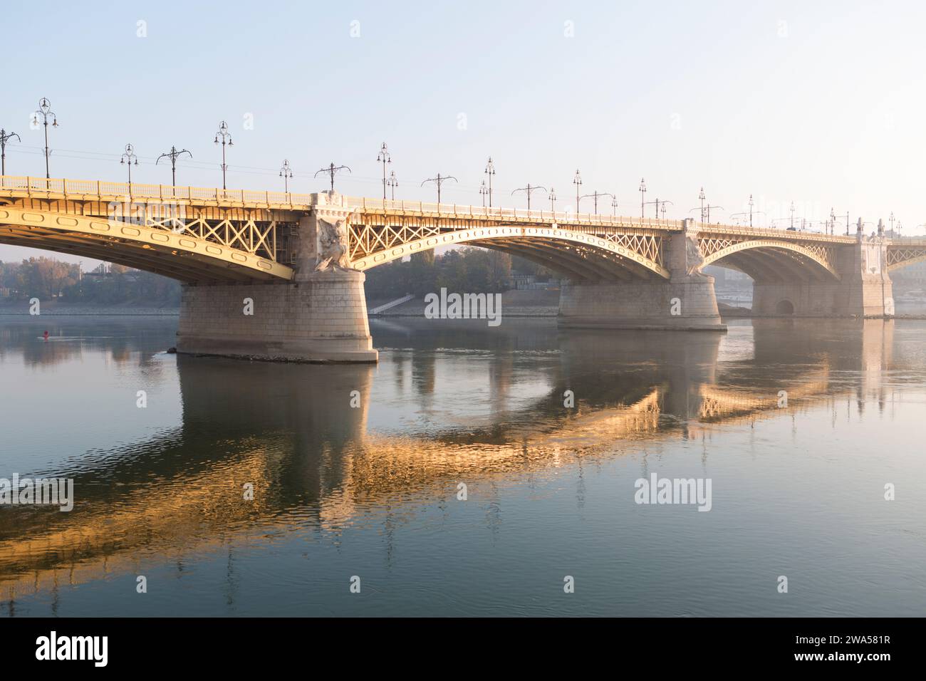 Budapest danube margaret bridge hi-res stock photography and images - Alamy