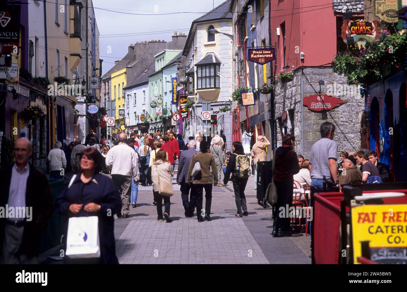 Ireland, Galway, Quay street, quaint street cafes and shops Stock Photo