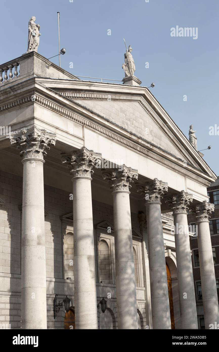 Ireland, Dublin, the General Post Office building pillars on O’Connel