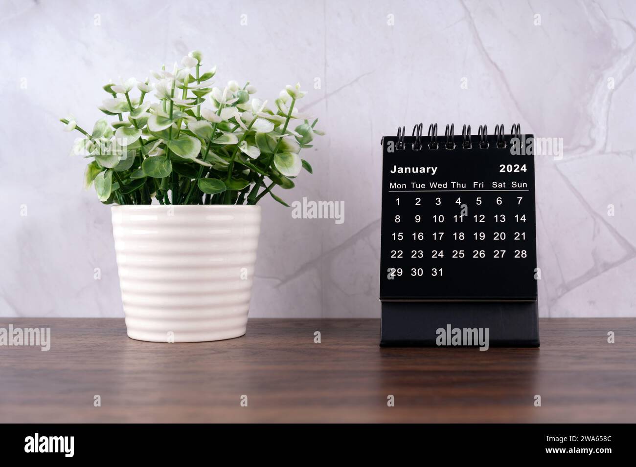 2024 calendar january hi-res stock photography and images - Alamy