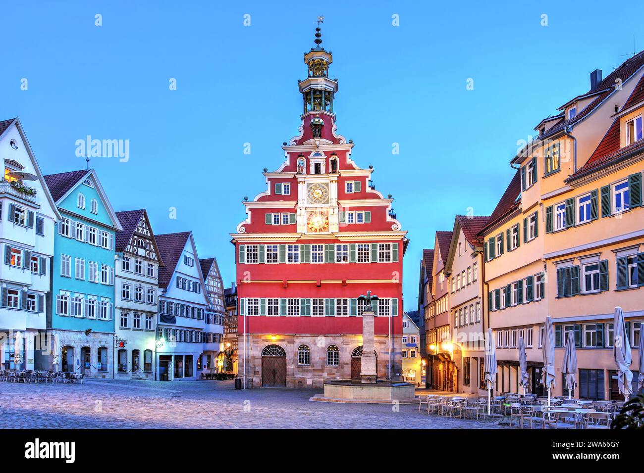 Evening scene in Esslingen am Neckar, near Stuttgart in Baden-Wurttemberg with the Old Townhall (Alte Rathaus) and other historical houses in Rathausp Stock Photo