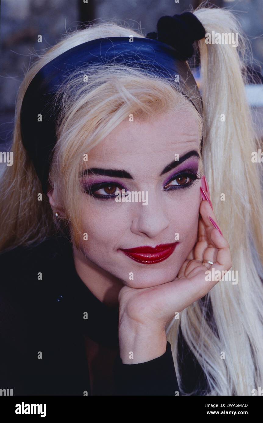 Nina Hagen Deutsche Sängerin Liedermacherin Aka Godmother Of Punk Portrait 1991 Nina