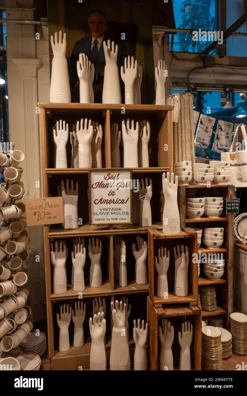 Vintage glove molds hires stock photography and images Alamy