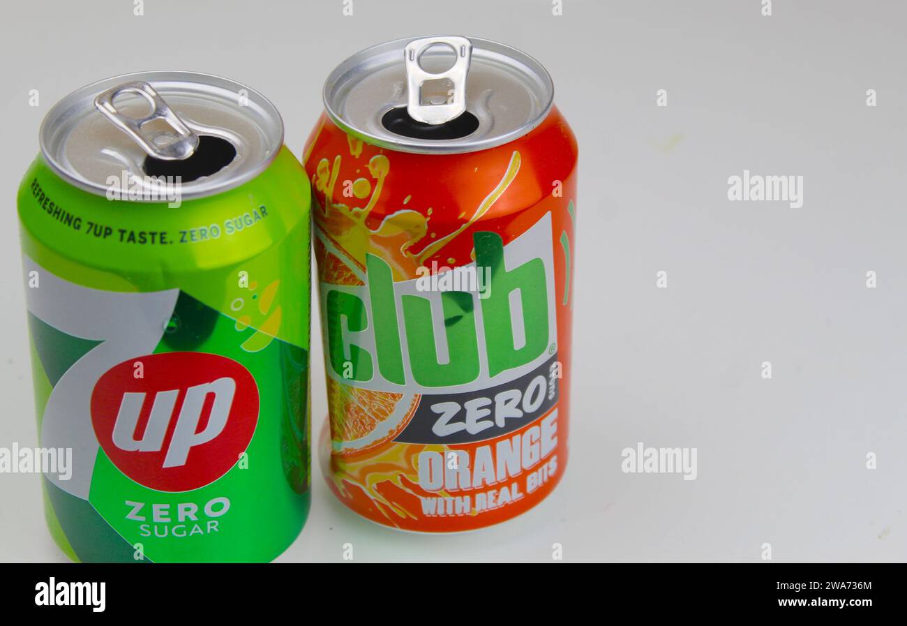 https://c8.alamy.com/comp/2WA736M/dublin-ireland-january-3rd-2024-a-close-up-photo-of-seven-up-and-club-zero-soda-fizzy-drink-cans-on-a-white-surface-2WA736M.jpg