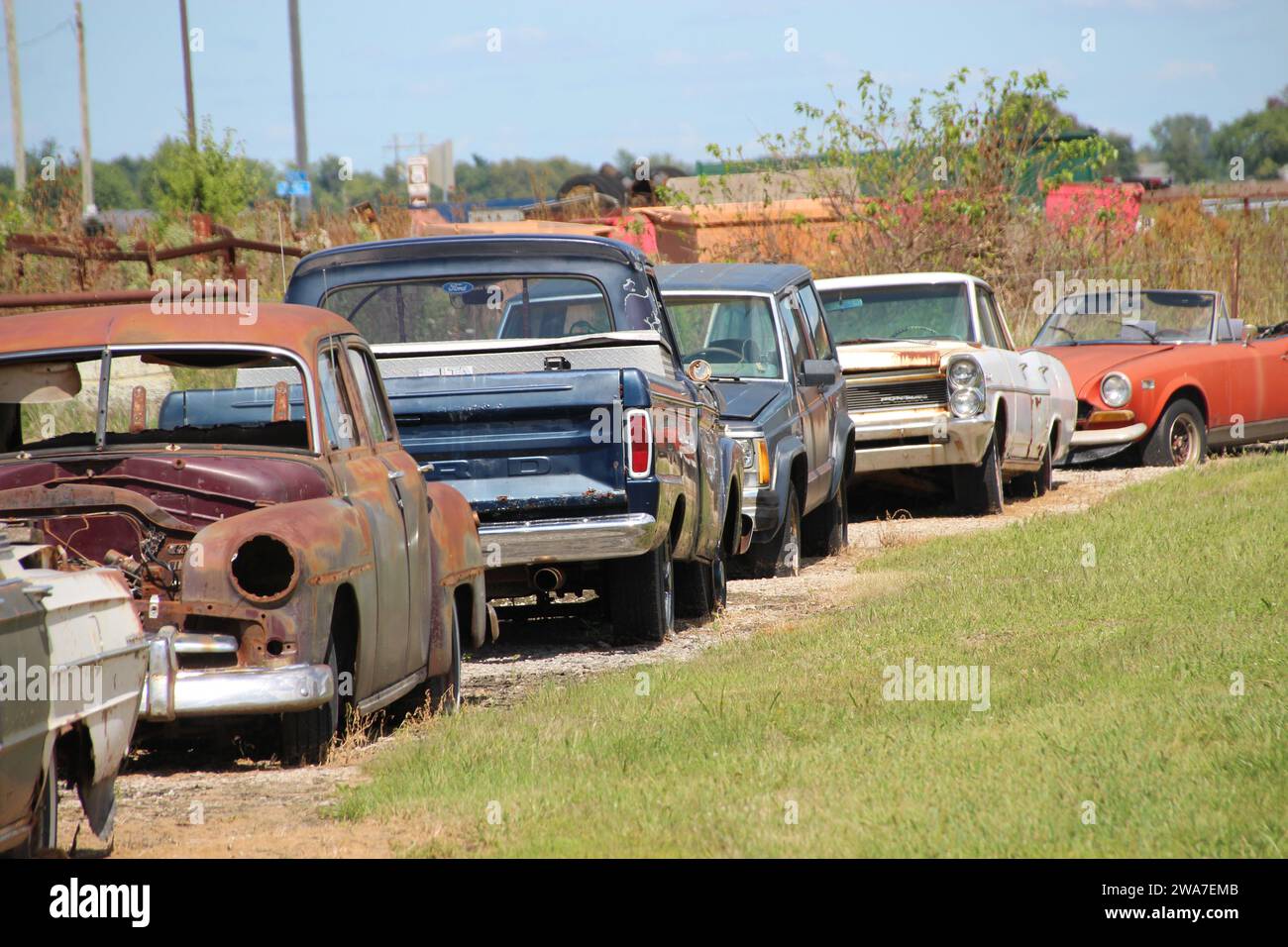 Route 66 Junkyard at Staunton Illinois Stock Photo Alamy