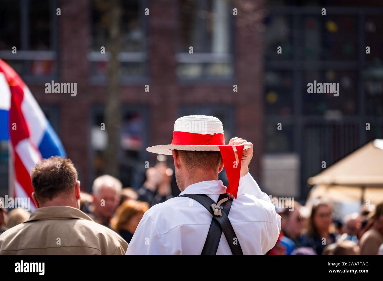 Holland traditional hat hi-res stock photography and images - Alamy