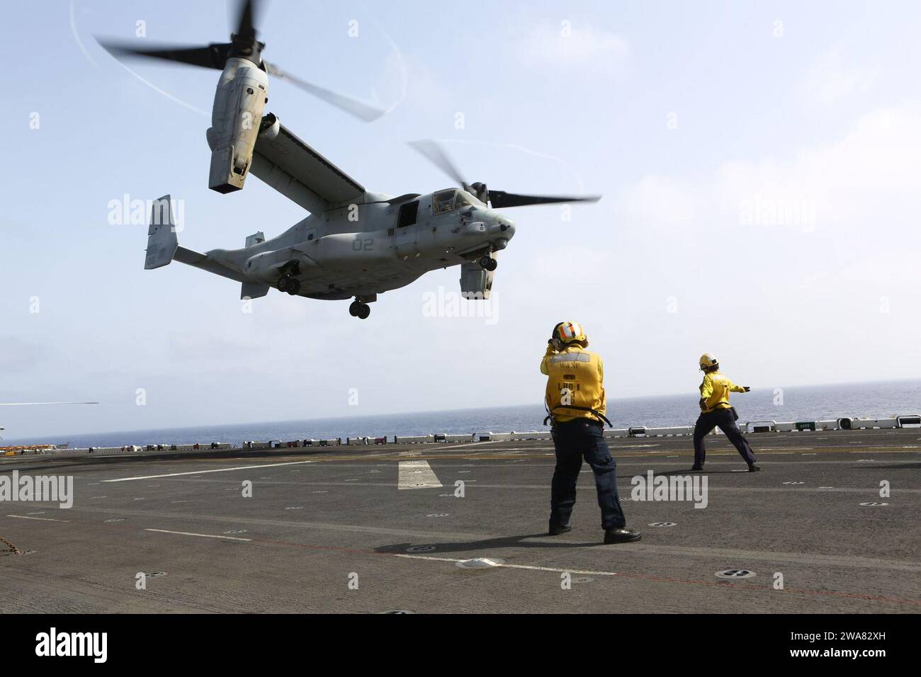 US military forces. 161008MK246-009 MEDITERRANEAN SEA (Oct. 8, 2016) An MV-22B Osprey with Marine Medium Tiltrotor Squadron 264 (Reinforced), 22nd Marine Expeditionary Unit (MEU), takes off from the flight deck of the amphibious assault ship USS Wasp (LHD 1) on Oct. 8, 2016. The 22nd MEU, deployed with the Wasp Amphibious Ready Group, is conducting naval operations in support of U.S. national security interests in Europe. (U.S. Marine Corps photo by Cpl. John A. Hamilton Jr.) Stock Photo