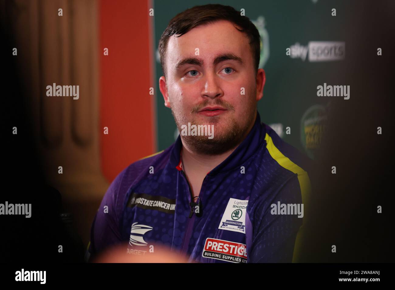 Alexandra Palace, London, UK. 2nd Jan, 2024. 2023/24 PDC Paddy Power