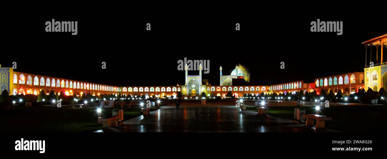 Stunning views of Naqsh-e Jahan square at night Stock Photo