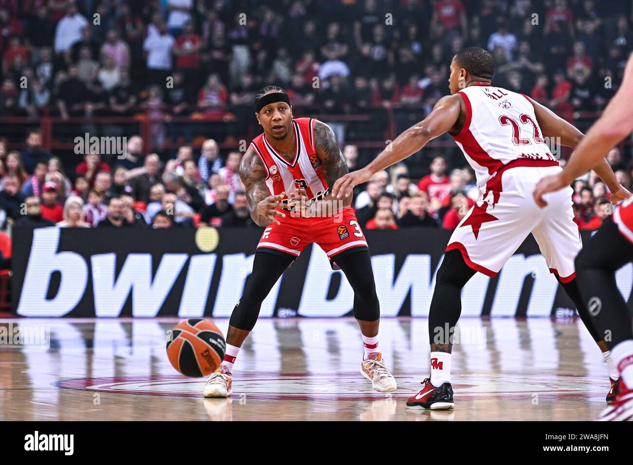 Piraeus Lombardy Greece 2nd Jan 2024 3 Isaiah Canaan Of Olympiacos Piraeus During The Euroleague Round 18 Match Between Olympiacos Piraeus And Ea7 Emporio Armani Milan At Peace Friendship Stadium On January 2 2024 In Piraeus Greece Credit Image Stefanos Kyriaziszuma Press Wire Editorial Usage Only! Not For Commercial Usage! 2WA8JFN 