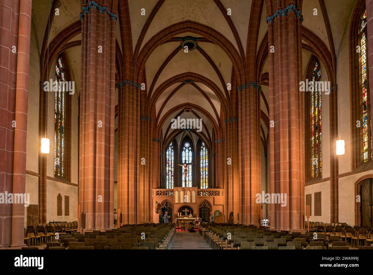 Church of Our Lady, Gothic hall church, interior, nave with cross vault, arcades, altar, rood screen, old town centre, Friedberg, Wetterau, Hesse, Ger Stock Photo