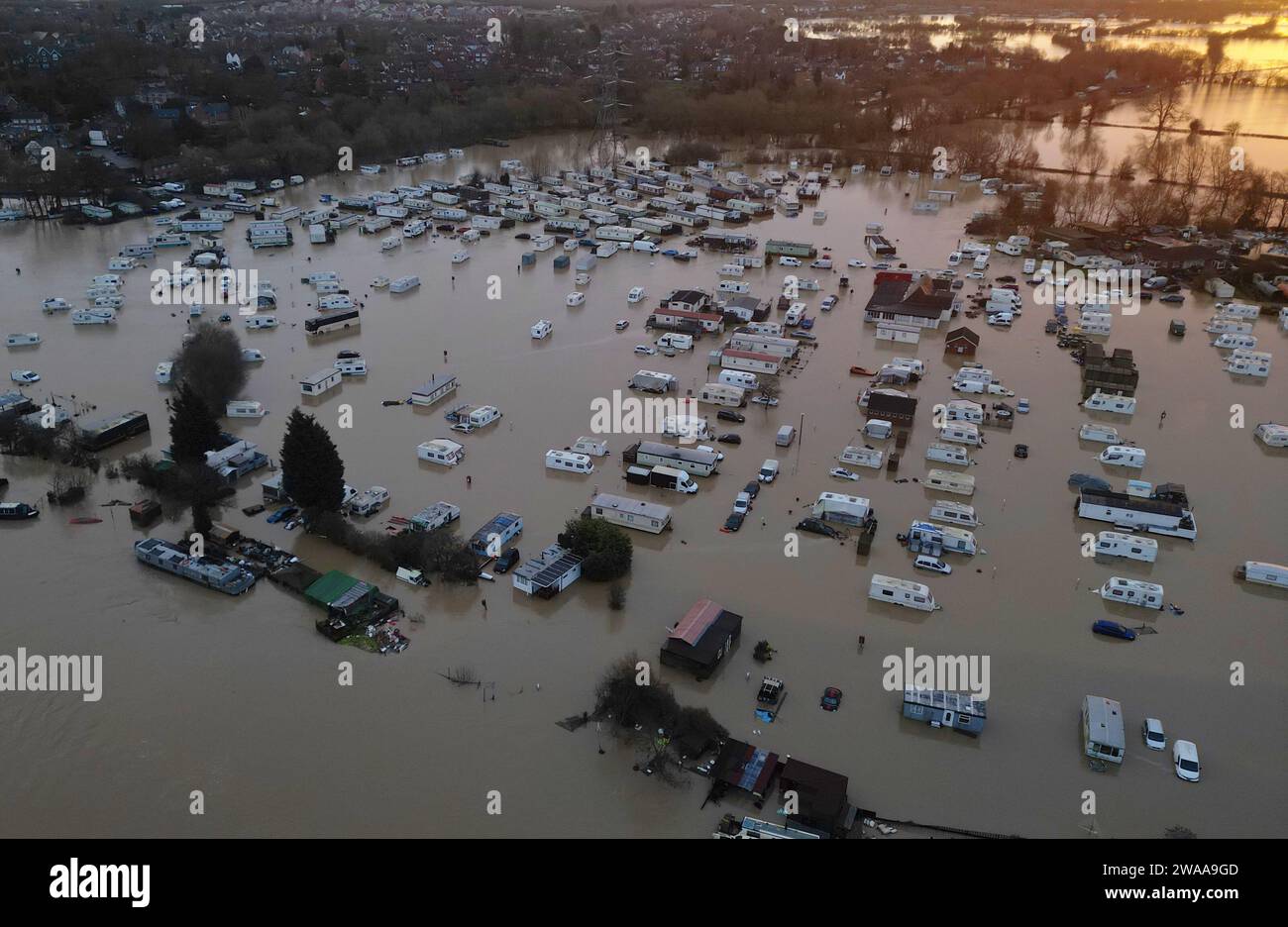 Barrow upon Soar, Leicestershire, UK. 3rd January 2024. UK weather. Caravans at ProctorÕs Pleasure Park stand in flood water from the River Soar. Heavy rain has battered a large swathe of the UK as the small but potent Storm Henk hit.  Credit Darren Staples/Alamy Live News. Stock Photo