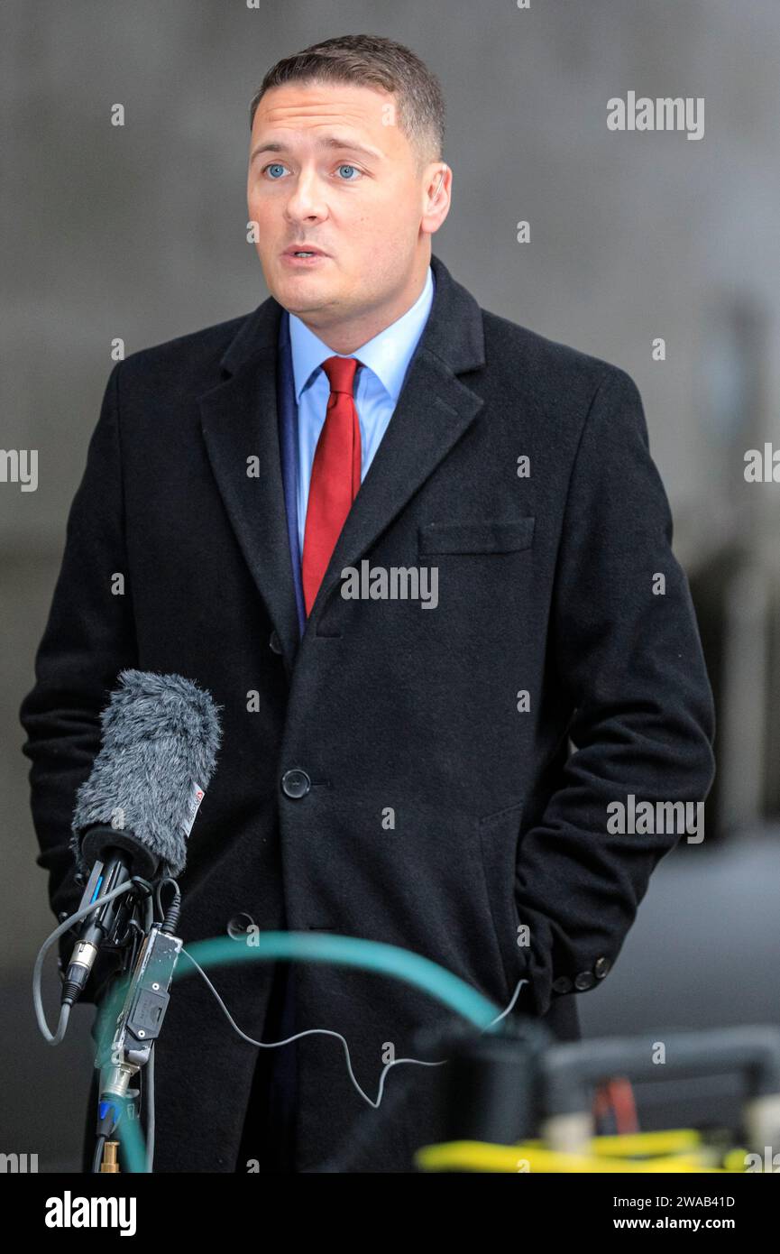 Wes Streeting, Shadow Health Secretary, British Labour Party politician interviewed on camera outside the BBC studios, London, UK Stock Photo