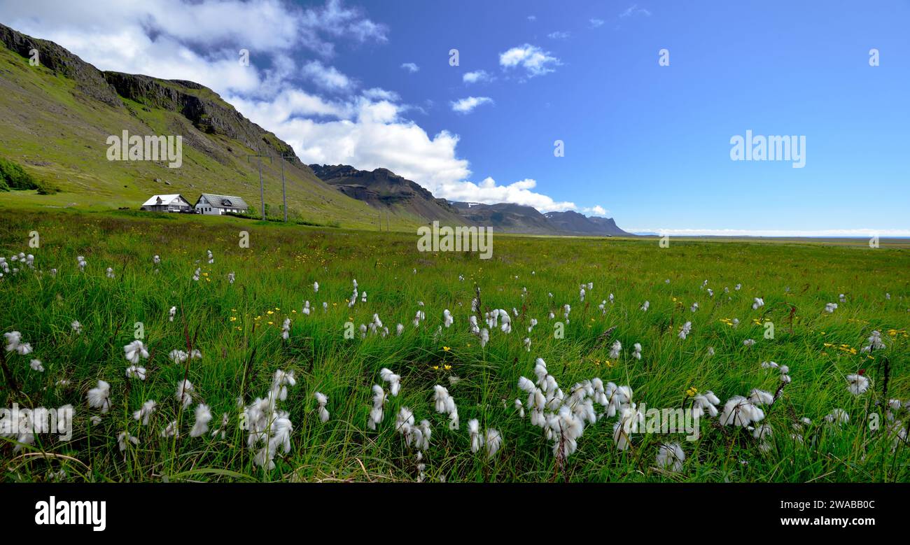 Volcanic Ridge Line Farm house below the line of volcanic ridge Stock Photo - Alamy