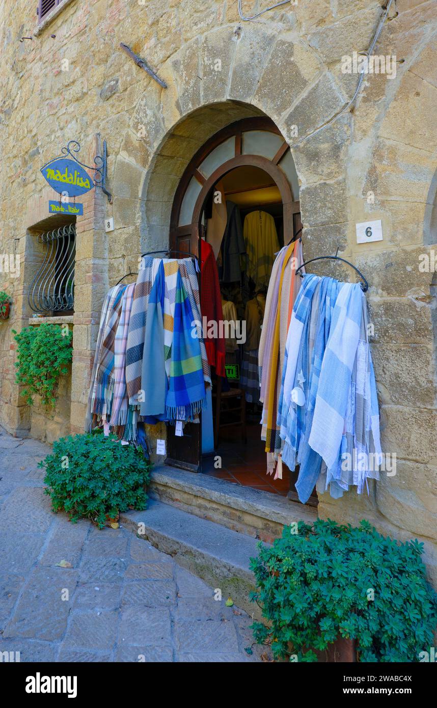Shop in the ancient village of Monticchiello, Orcia valley, Val d'Orcia, UNESCO World Heritage Site, province of Siena, Tuscany, Italy, Europe Stock Photo