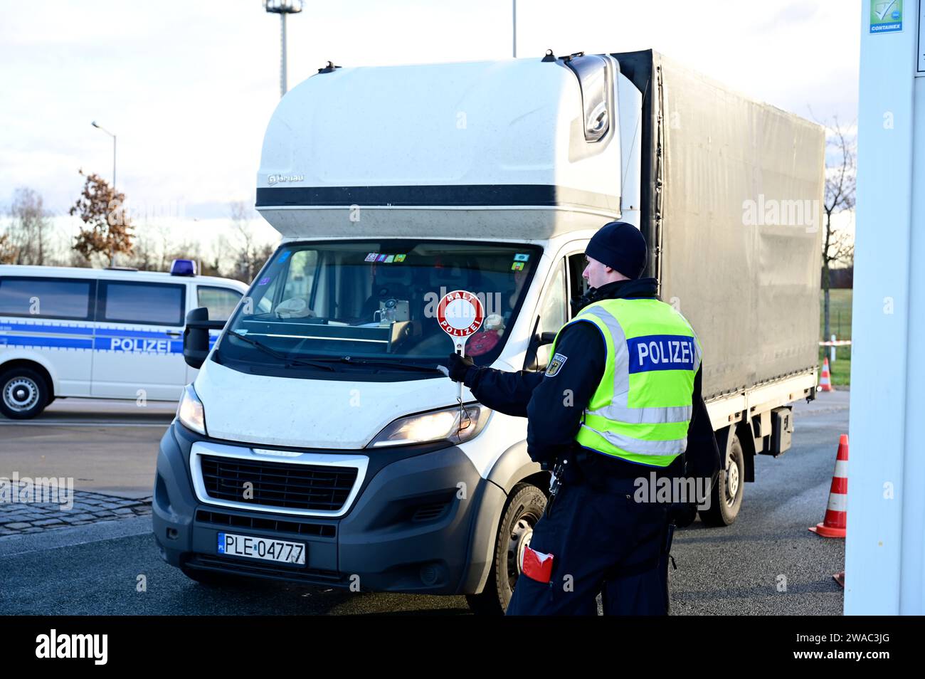 Neujahrsbesuch - Innenminister Armin Schuster informiert sich an der Grenze über die Kontrollen, Bundespolizeiinspektion Ludwigsdorf, An der Autobahn Stock Photo