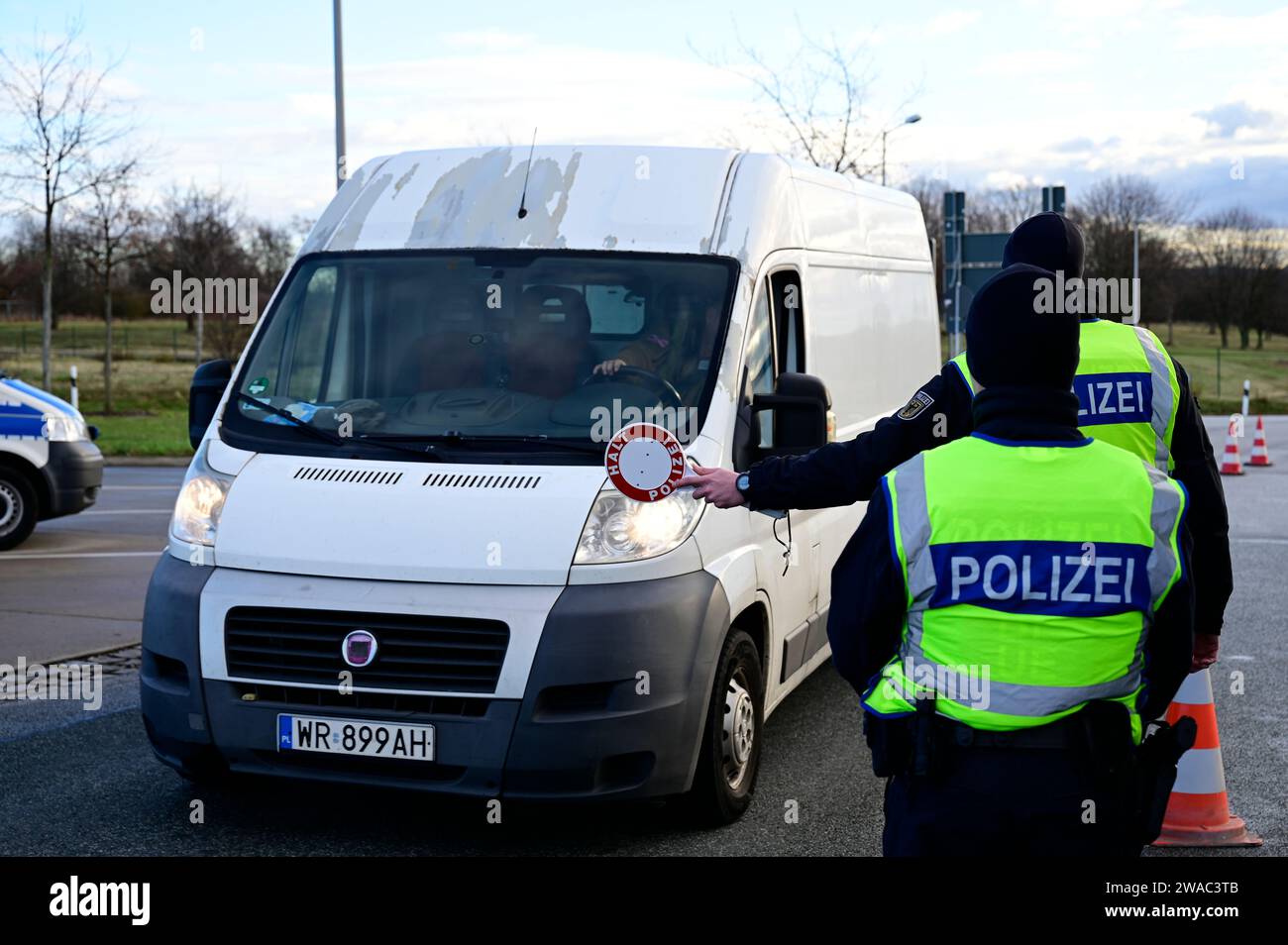 Neujahrsbesuch - Innenminister Armin Schuster informiert sich an der Grenze über die Kontrollen, Bundespolizeiinspektion Ludwigsdorf, An der Autobahn Stock Photo