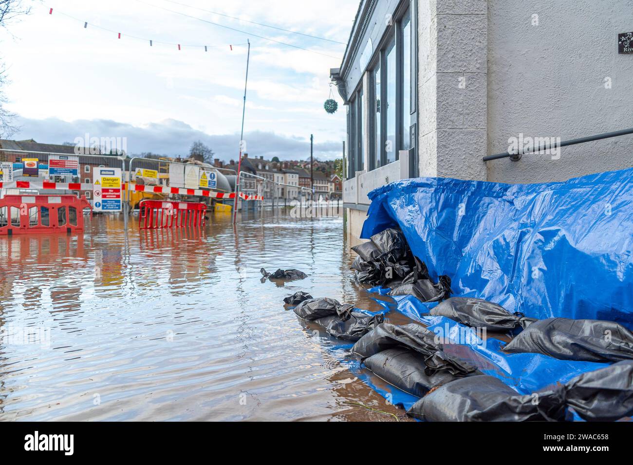 Bewdley, UK. 3rd January, 2024. UK weather: After many days of rainfall, flood waters are expected to rise even further with people already struggling with the current conditions. Credit: Lee Hudson/Alamy Live News Stock Photo