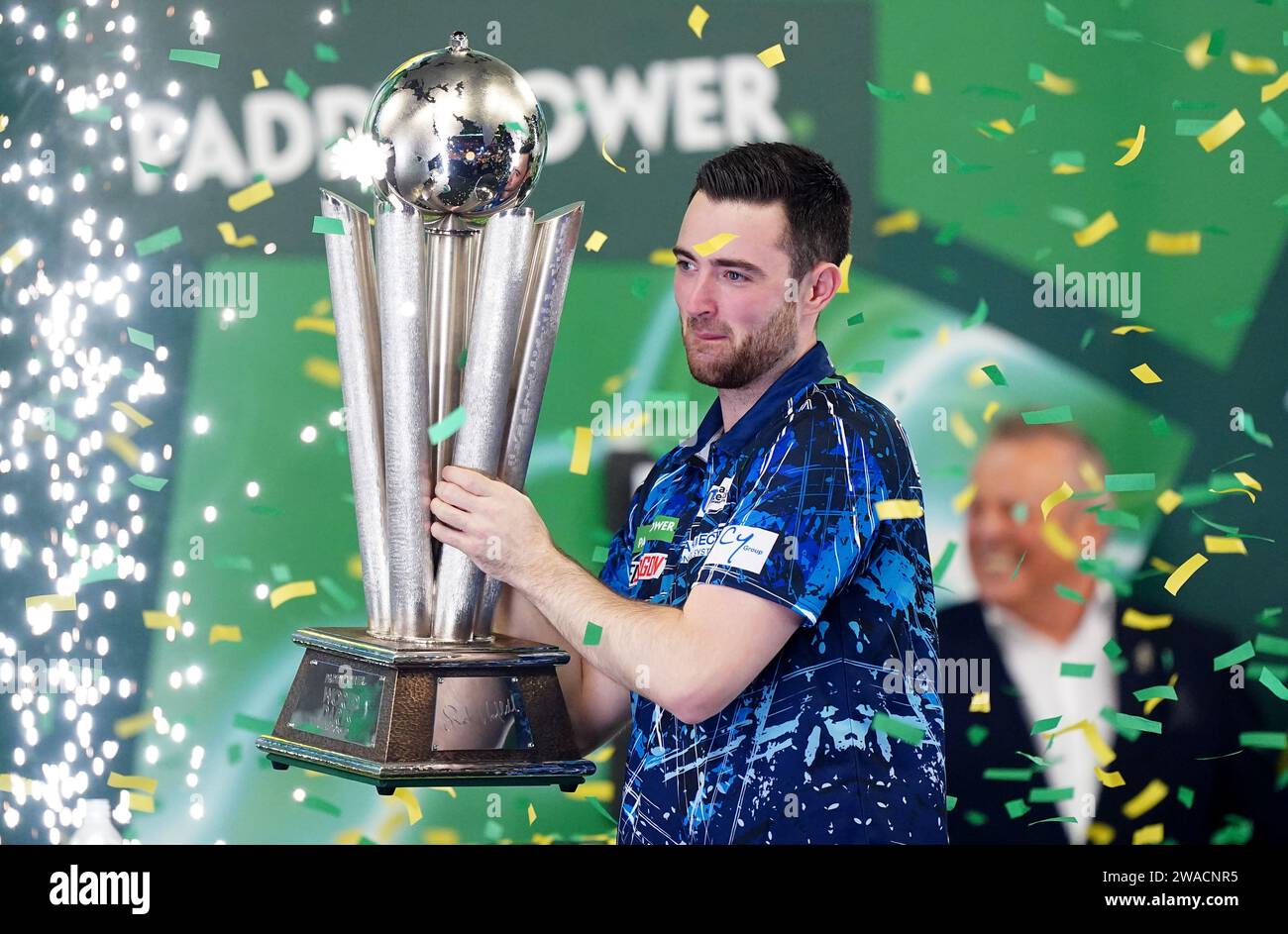 Luke Humphries Celebrates With The Trophy After Beating Luke Littler In ...