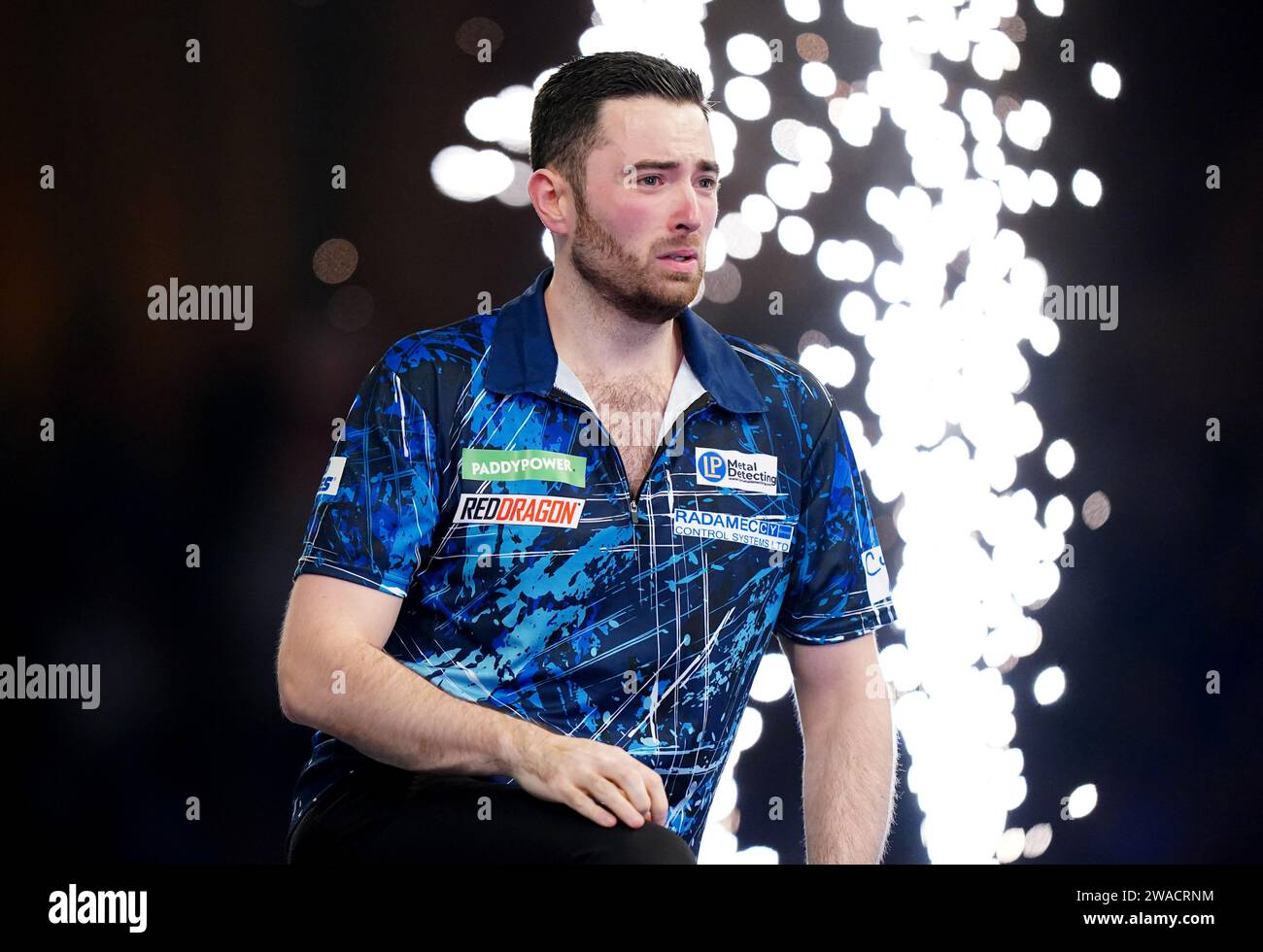 Luke Humphries celebrates winning the final of the Paddy Power World