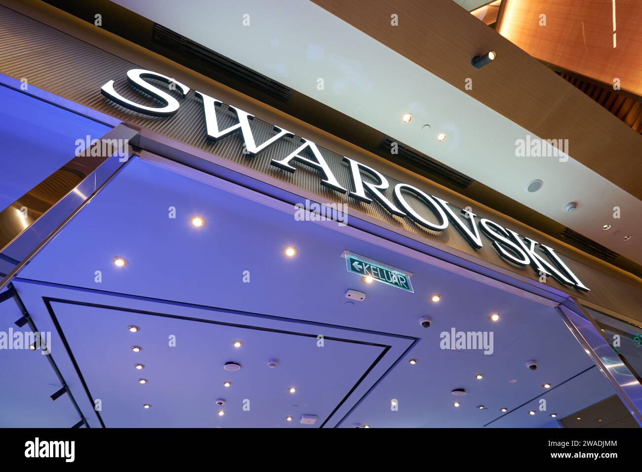 Swarovski sign hi-res stock photography and images - Page 3 - Alamy