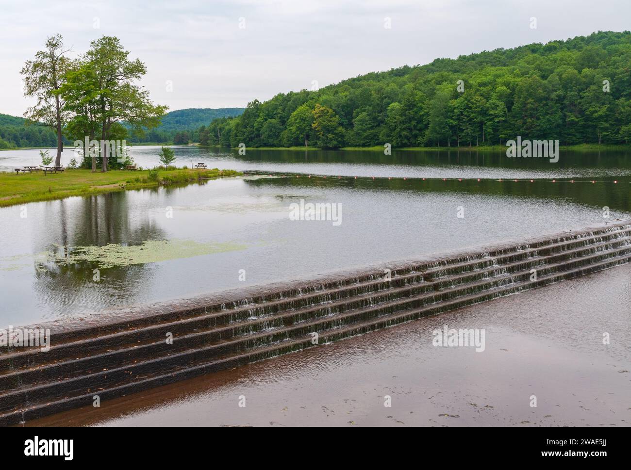 Warren county outdoor getaway hires stock photography and images Alamy