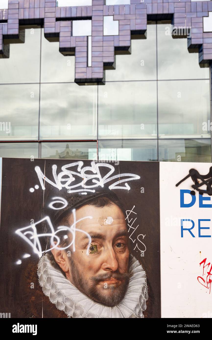 William of Orange at mural new construction of multifunctional building called "huis van Delft" in delftware colors in the city center of Delft Stock Photo