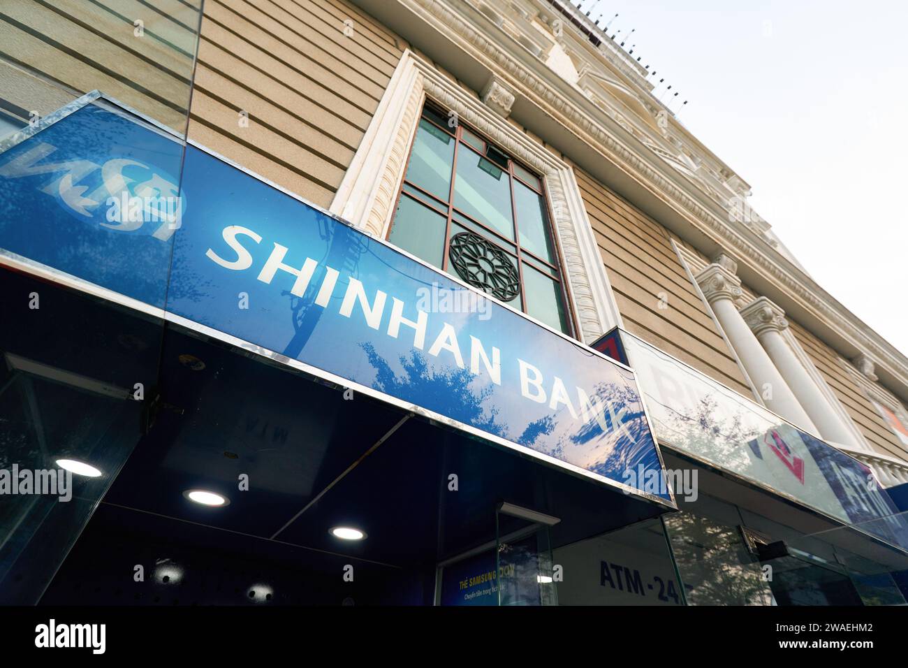 Shinhan bank office in Ho Chi MInh Stock Photo - Alamy