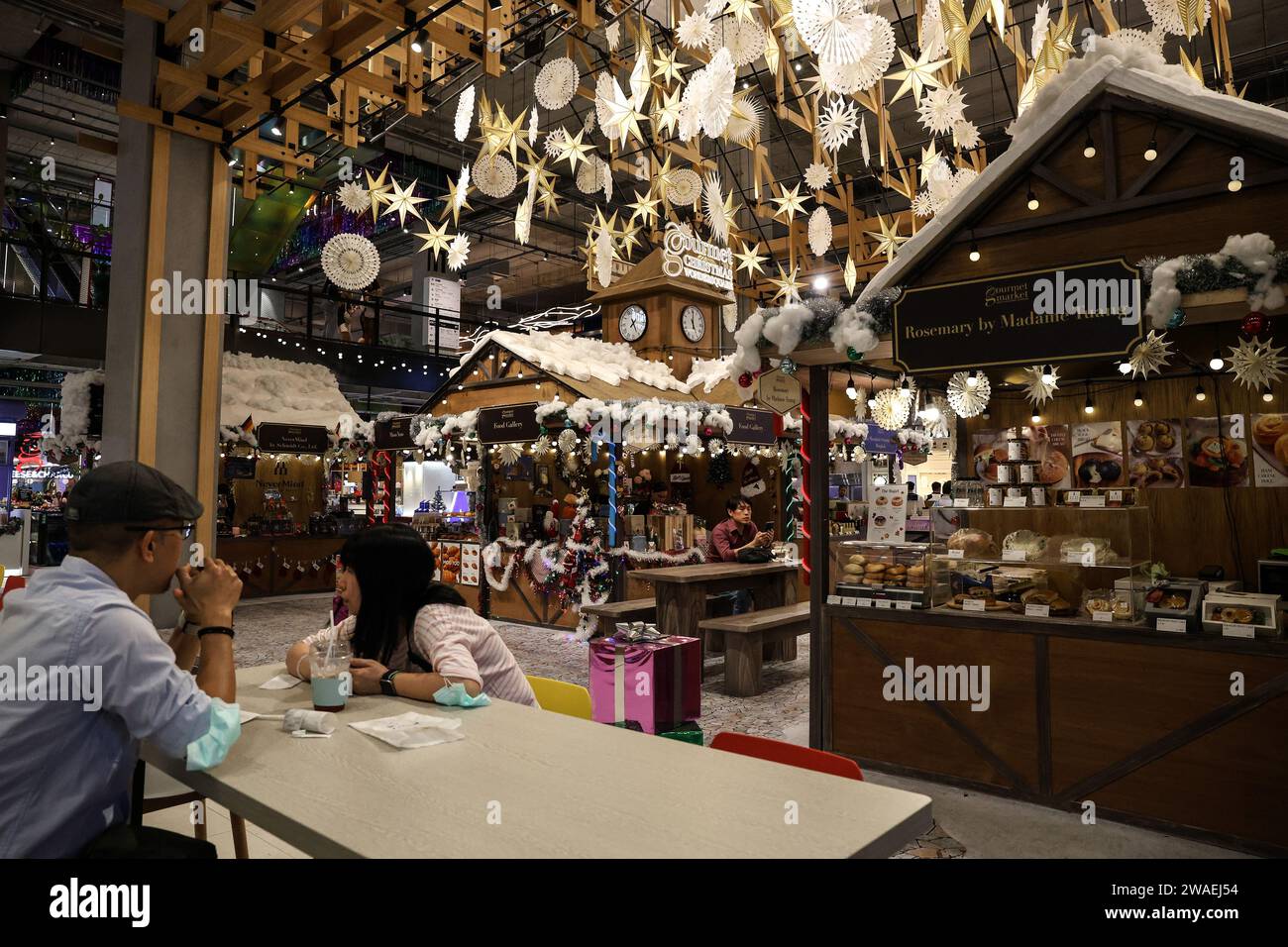 Bangkok Thailand 3rd Jan 2024 People Sit Inside The Newly Opened   Bangkok Thailand 3rd Jan 2024 People Sit Inside The Newly Opened Luxury Mall Emsphere Decorated With Christmas Decorations In Bangkok Thailand On January 3 2024 Credit Image Valeria Mongellizuma Press Wire Editorial Usage Only! Not For Commercial Usage! 2WAEJ54 