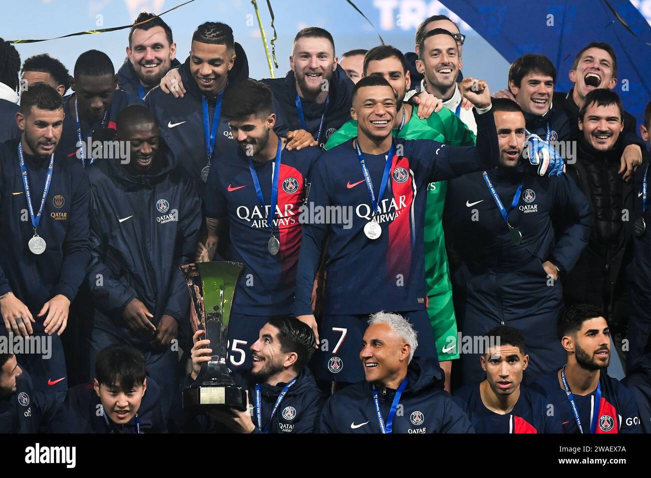Exquisite Le Trophée De Champion De France Au Psg Remis Avant Le Match Contre Le Paris Fc ? Scene in 4K Exquisite Le Trophée De Champion De France Au Psg Remis Avant Le Match Contre Le Paris Fc ? Scene in 4K