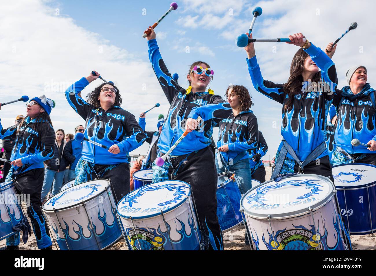Brooklyn, New York January 1, 2024 Fogo Azul, Coney Island Polar