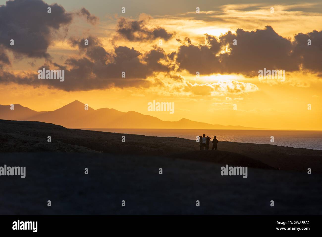 View of sunset on Fuerteventura in La Pared Stock Photo - Alamy