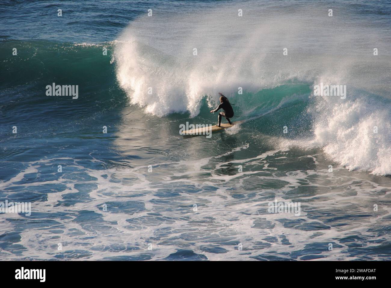 Wave tube ocean hires stock photography and images Alamy