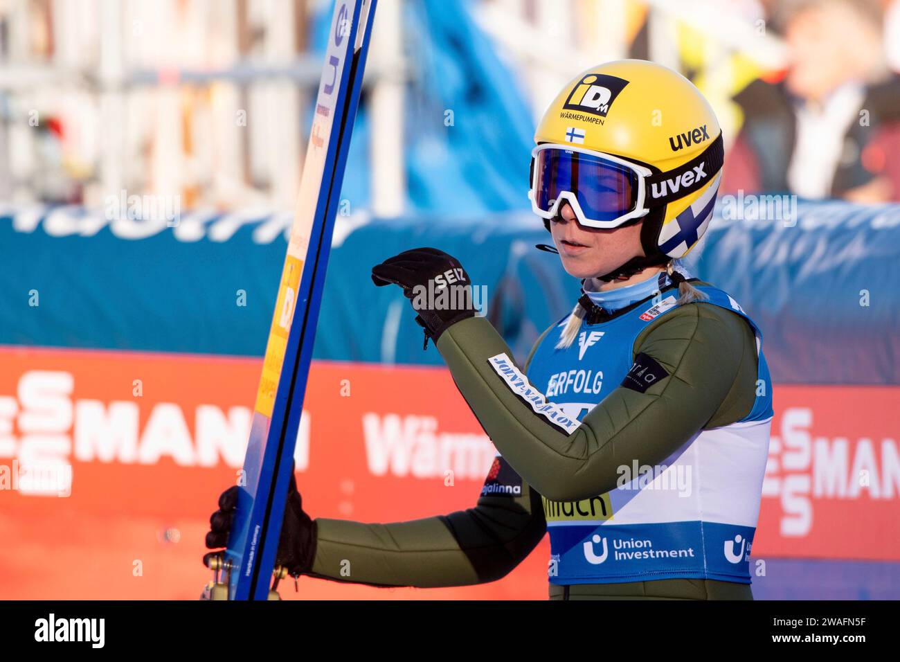 Julia Kykkaenen (Finnland), AUT, FIS Viessmsann Skisprung Weltcup Frauen, Villach, 04.01.2024 Foto: Eibner-Pressefoto/Michael Memmler Stock Photo