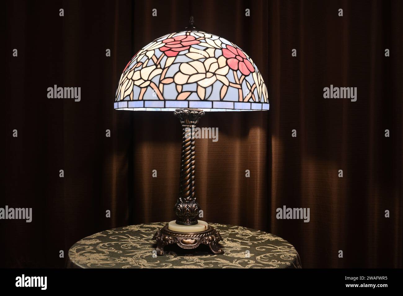 Brass lamp base hi-res stock photography and images - Alamy