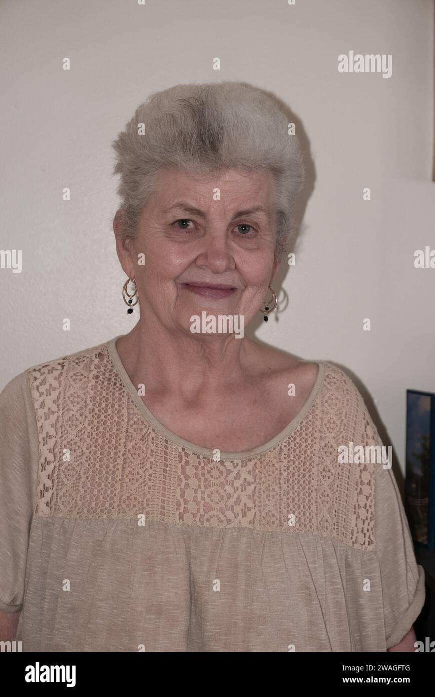 Watauga square apartments hires stock photography and images Alamy