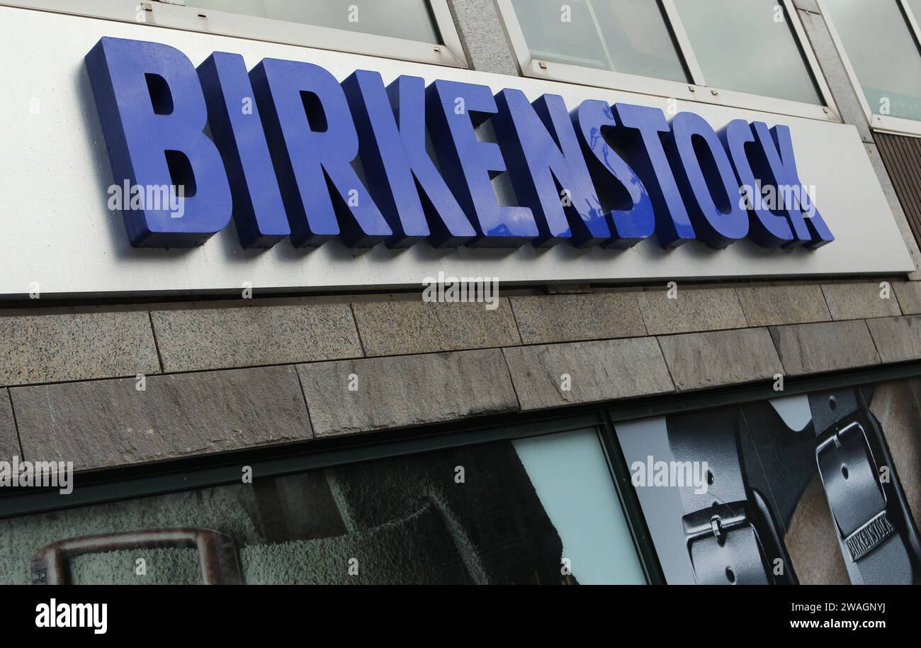 Birkenstock logo hi-res stock photography and images - Alamy
