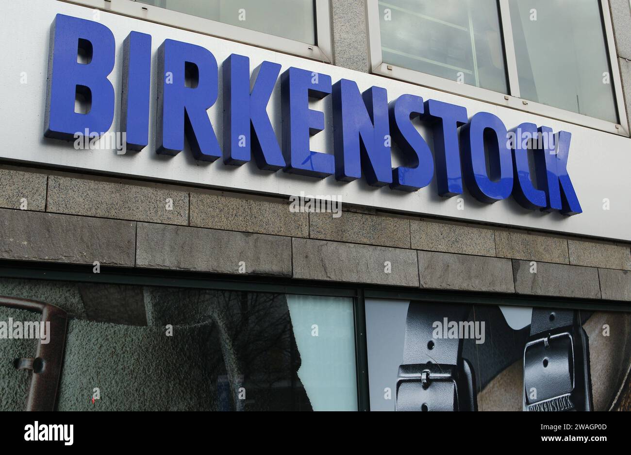 Die Filiale von Birkenstock an den Großen Bleichen 68. Altstadt Hamburg