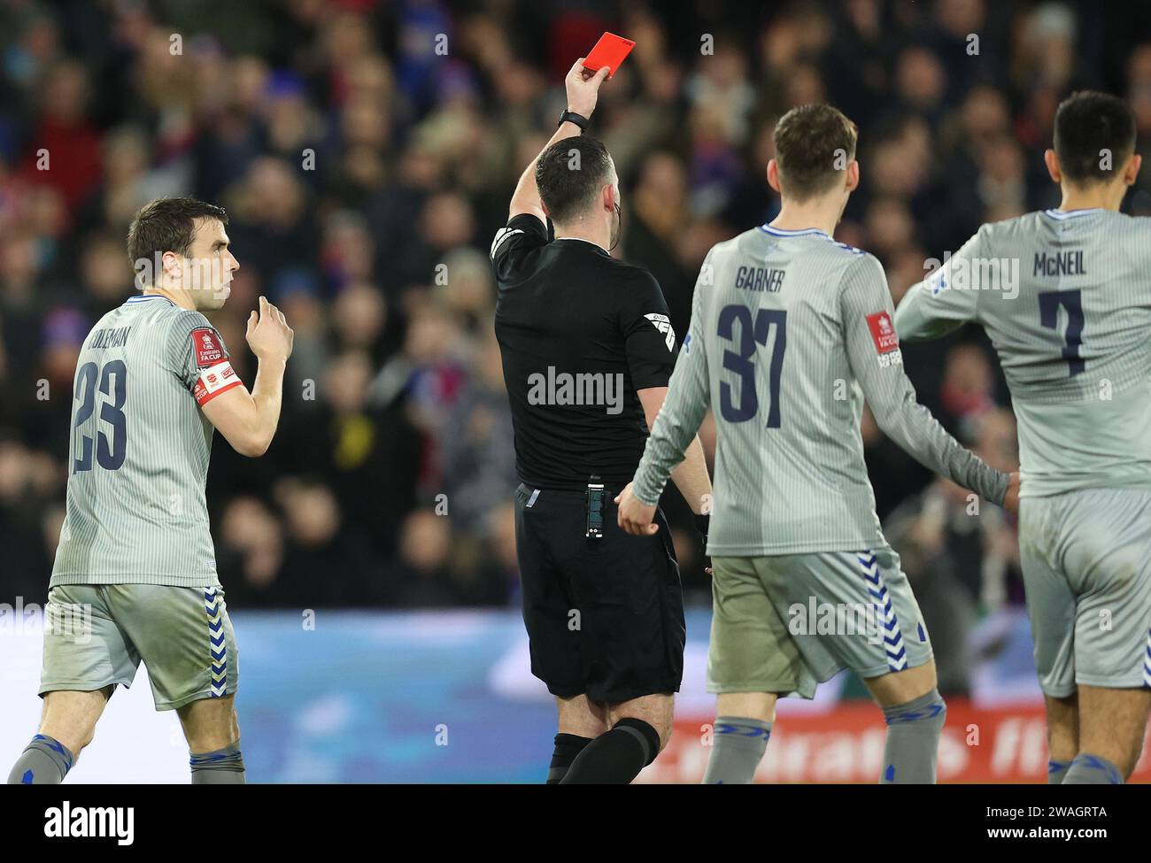 Vibrant 'you Speak To Bruno But Not Me': Séamus Coleman Reveals He Confronted Referee Over Decisions Artwork for Desktop Vibrant 'you Speak To Bruno But Not Me': Séamus Coleman Reveals He Confronted Referee Over Decisions Artwork for Desktop