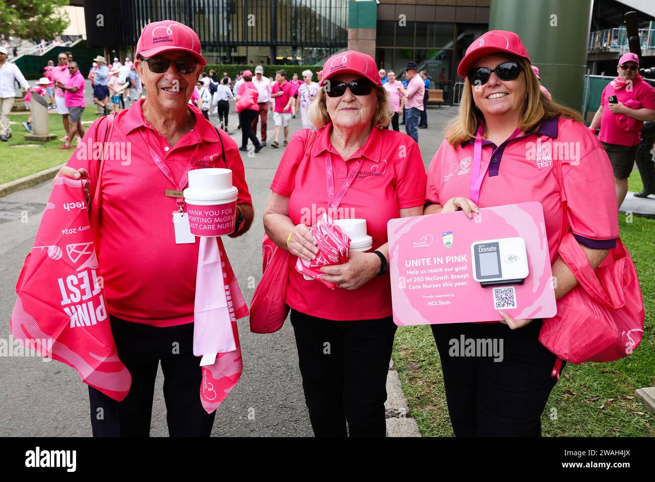 Sydney, Australia, 5 January, 2025. Pink test volunteers during Day 3