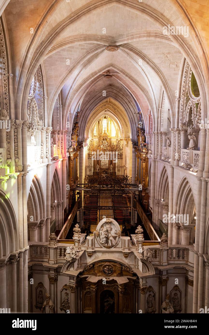 Gothic high altar hi-res stock photography and images - Alamy