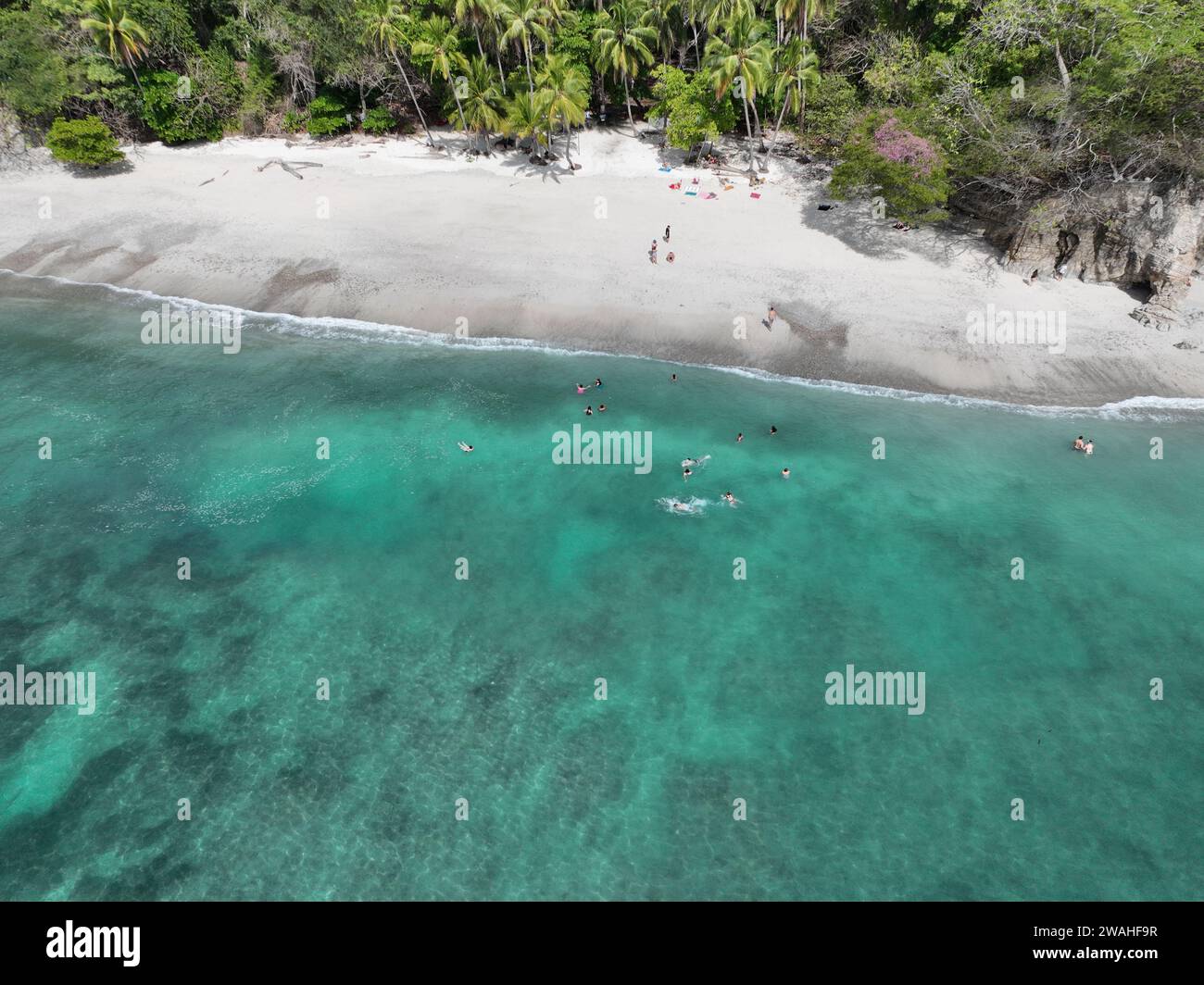 Capturing the Coastal Splendor Stunning Photos of Playa Quesera, Costa