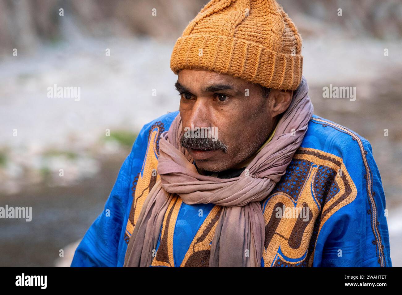 Berber clothing hi-res stock photography and images - Alamy