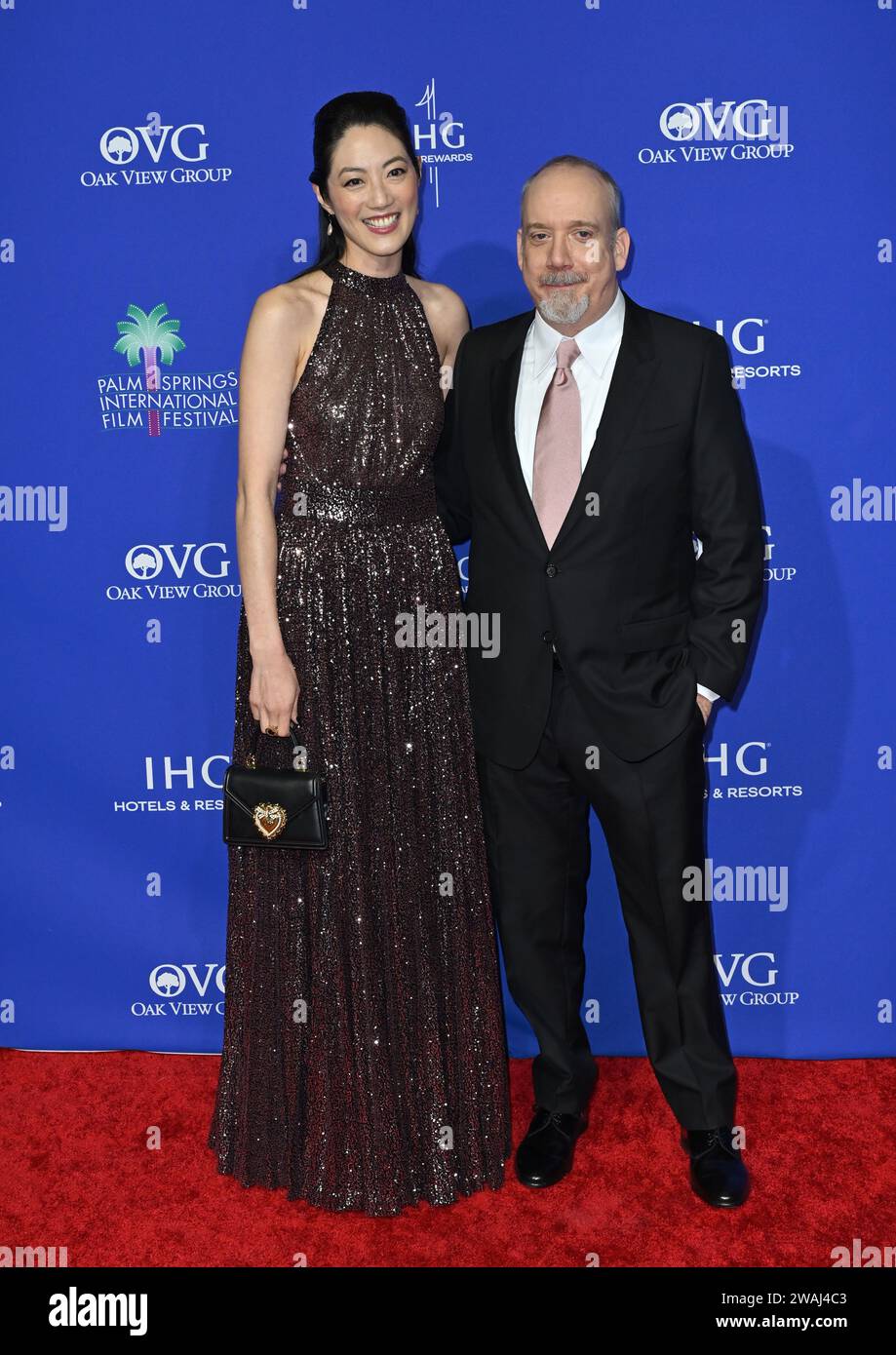 Palm Springs, USA. 04th Jan, 2024. PALM SPRINGS, USA. January 04, 2024: Paul Giamatti & Elizabeth Cohen at the 35th Palm Springs International Film Festival Awards. Picture Credit: Paul Smith/Alamy Live News Stock Photo