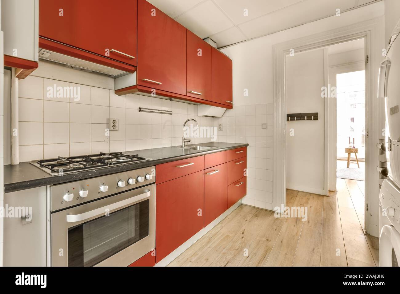 Washer dryer red hi-res stock photography and images - Alamy