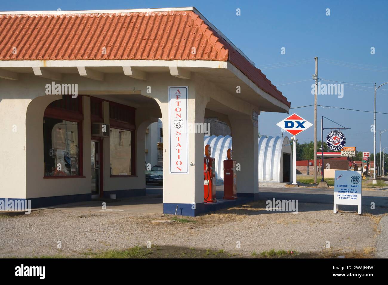 afton restored DX gas station on route 66 in oklahoma Stock Photo Alamy