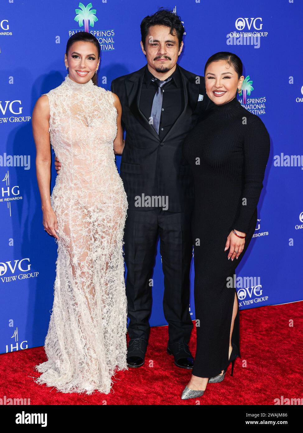 PALM SPRINGS, RIVERSIDE COUNTY, CALIFORNIA, USA - JANUARY 04: Eva Longoria, Jesse Garcia and Annie Gonzalez arrive at the 35th Annual Palm Springs International Film Festival Film Awards held at the Palm Springs Convention Center on January 4, 2024 in Palm Springs, Riverside County, California, United States. (Photo by Xavier Collin/Image Press Agency) Stock Photo