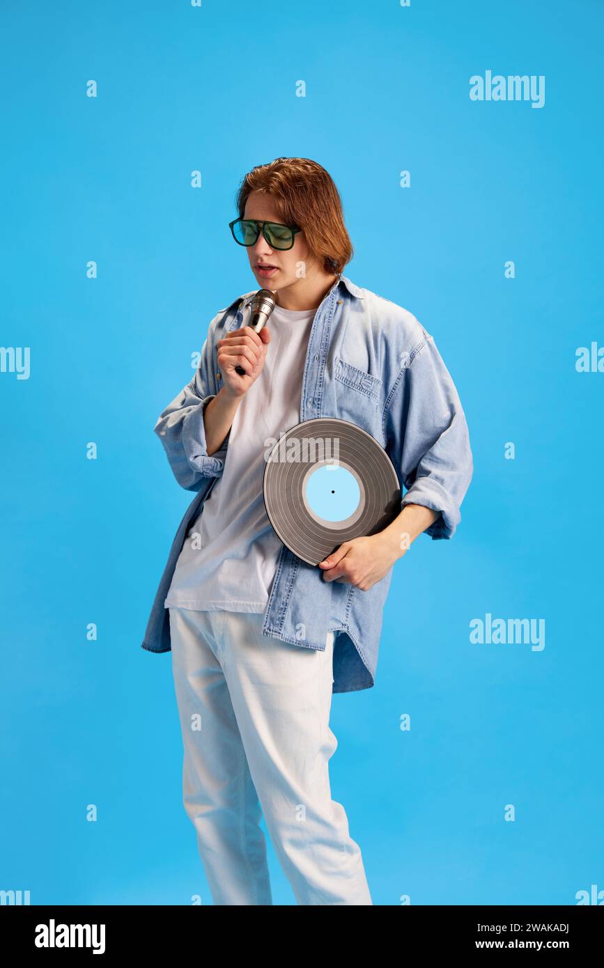 Pop star clothes hi-res stock photography and images - Alamy