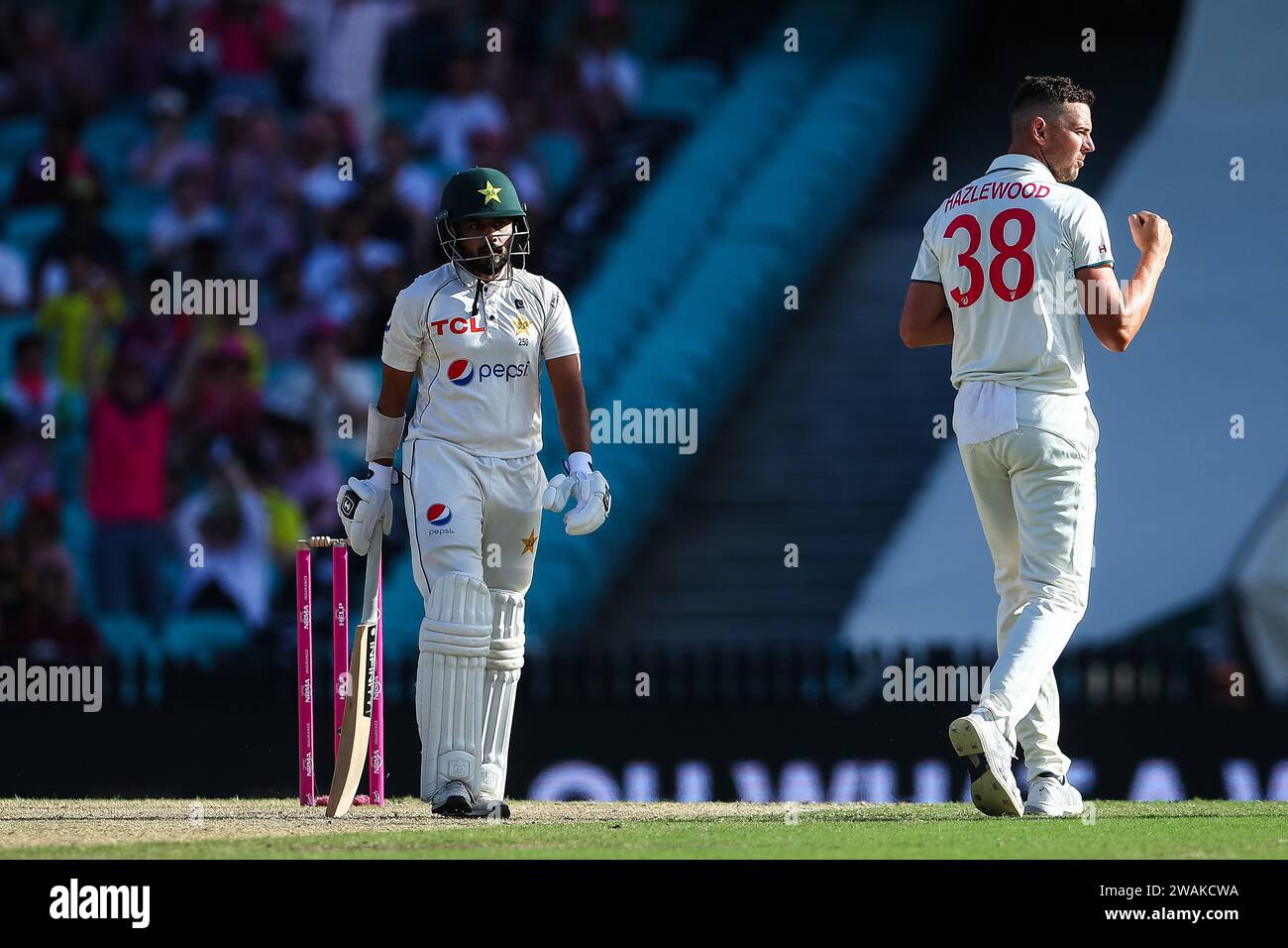 Shakeel Rd Sydney Cricket Ground, Sydney, Australia; 5th January 2024 ...
