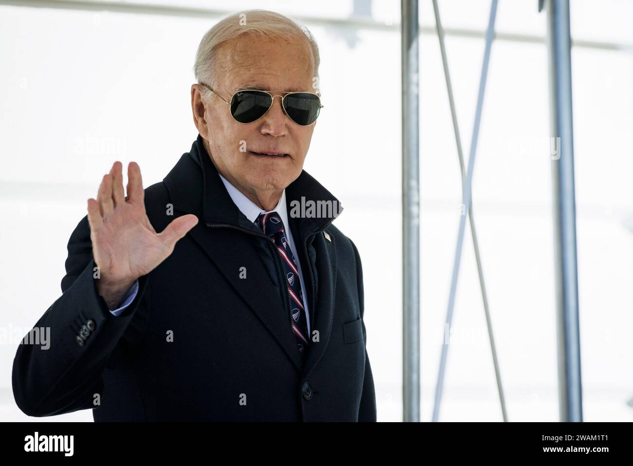 Washington, United States. 05th Jan, 2024. President Joe Biden waves as